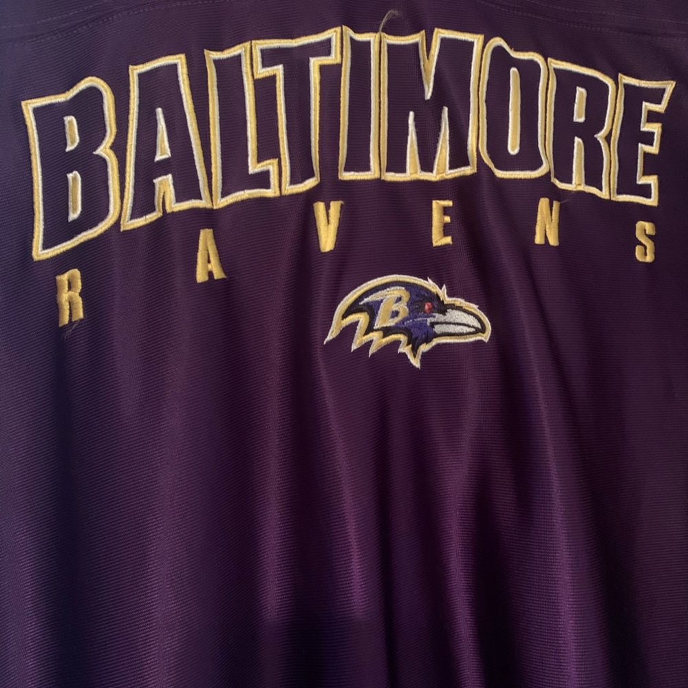 Baltimore ravens shirt